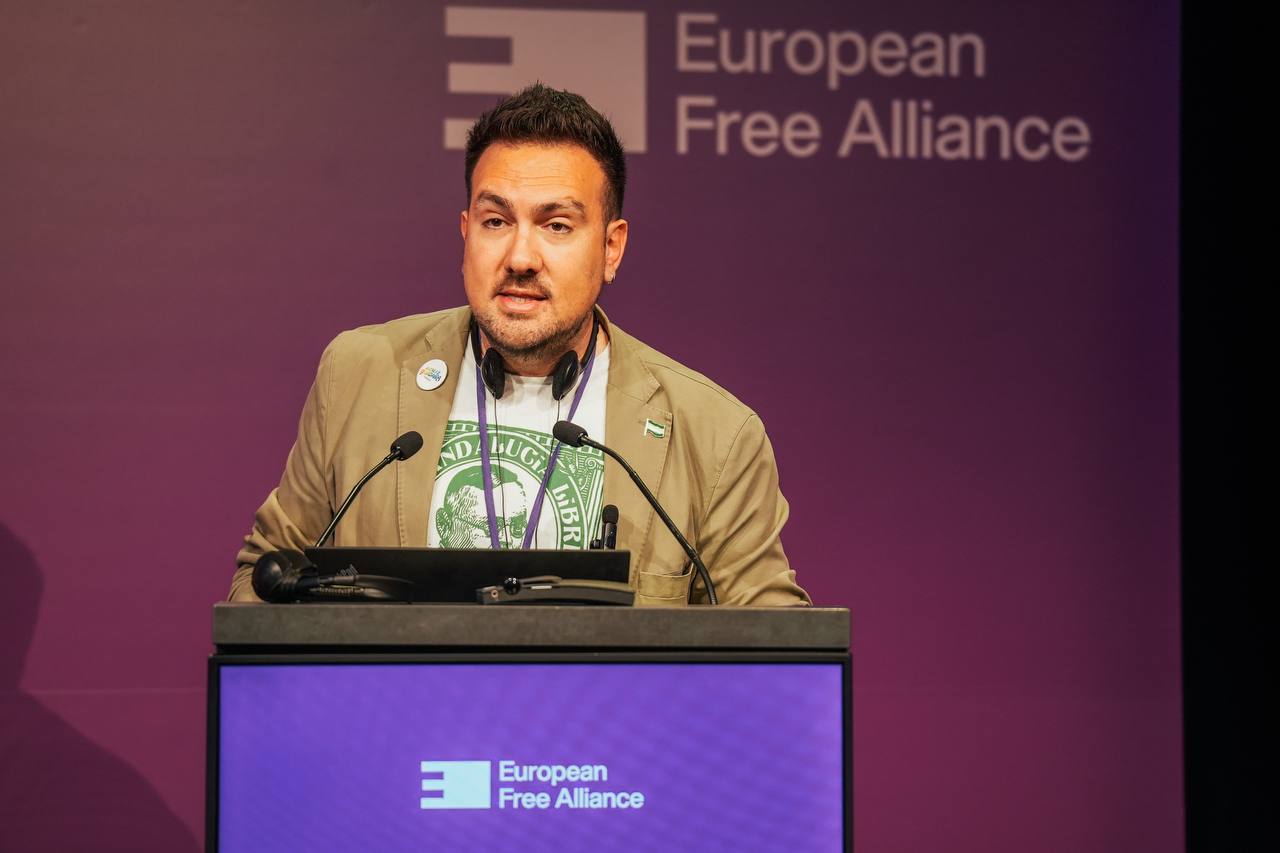 Andalucía Por Sí logra el respaldo europeo a su moción contra el impacto ambiental de las toallitas húmedas